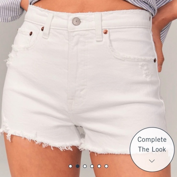 Abercrombie & Fitch Curve Love Women’s High Rise 4” Mom Short | White | NWT - Picture 2 of 4
